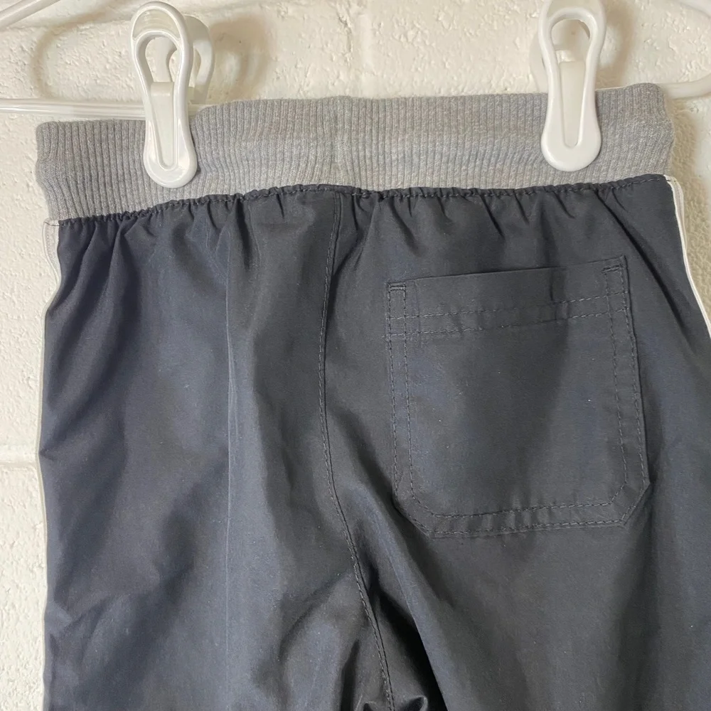 Osh Kosh B'Gosh Toddlers Black Lined Joggers 5T